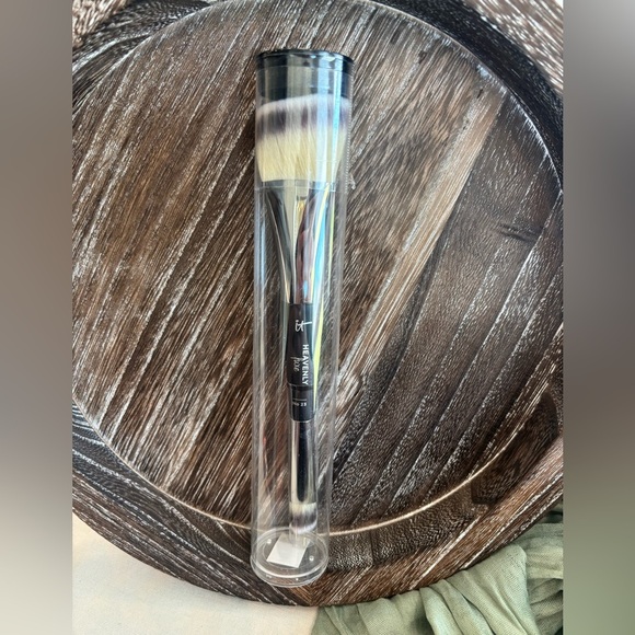 IT Cosmetics HEAVENLY LUXE DUAL-ENDED BUFF & BLEND BRUSH #23 • Make Up Brush - Picture 5 of 5
